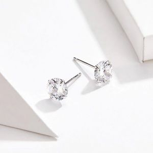 THE GIANNA EARRINGS
